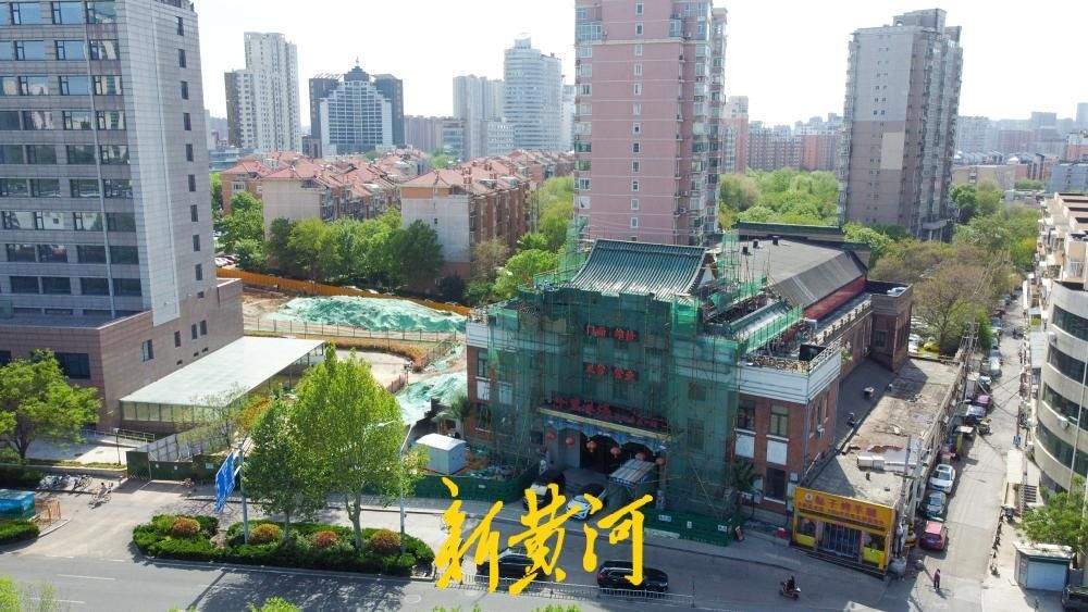 始建于1953年的济南明星电影院再修缮，绿色琉璃瓦恢复古韵风貌