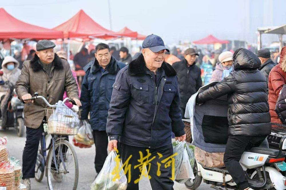 小寒时节赶大集 济南冬日烟火味十足