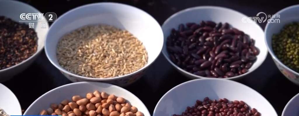 “腊”尽春回 万事“粥”全 新春佳节的“仪式感”从一碗粥、一头蒜开始