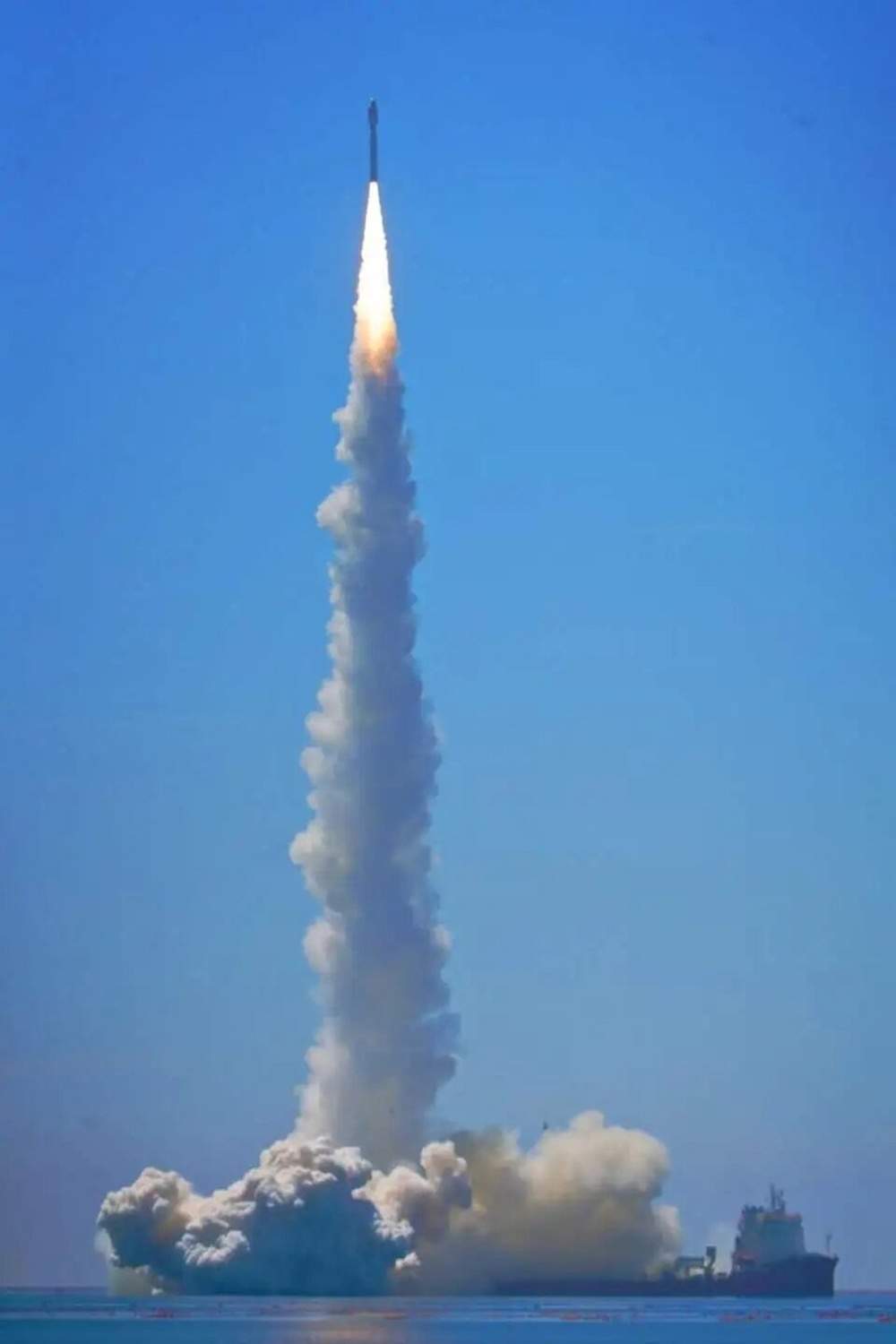 一箭双星！海阳实现“船、箭、星”本地全链条海上发射
