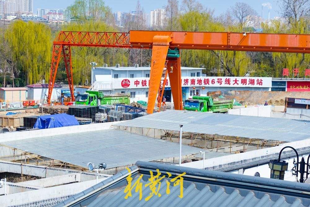 济南地铁6号线大明湖站建设推进 为避让考古遗址车站整体下压埋深
