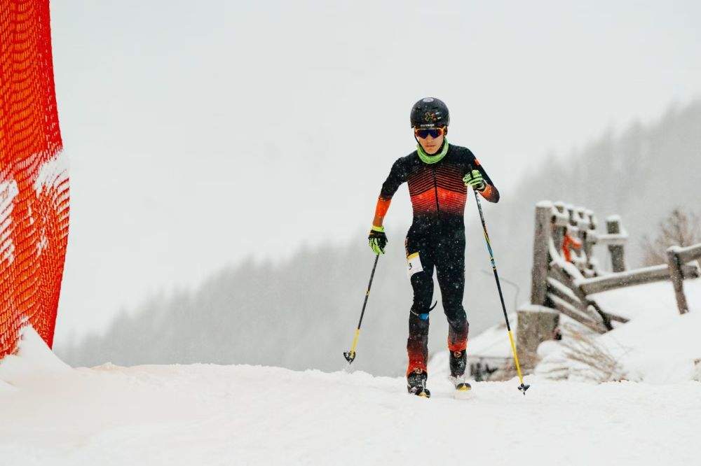 首站滑雪登山青年世界杯中国夺7金1银2铜