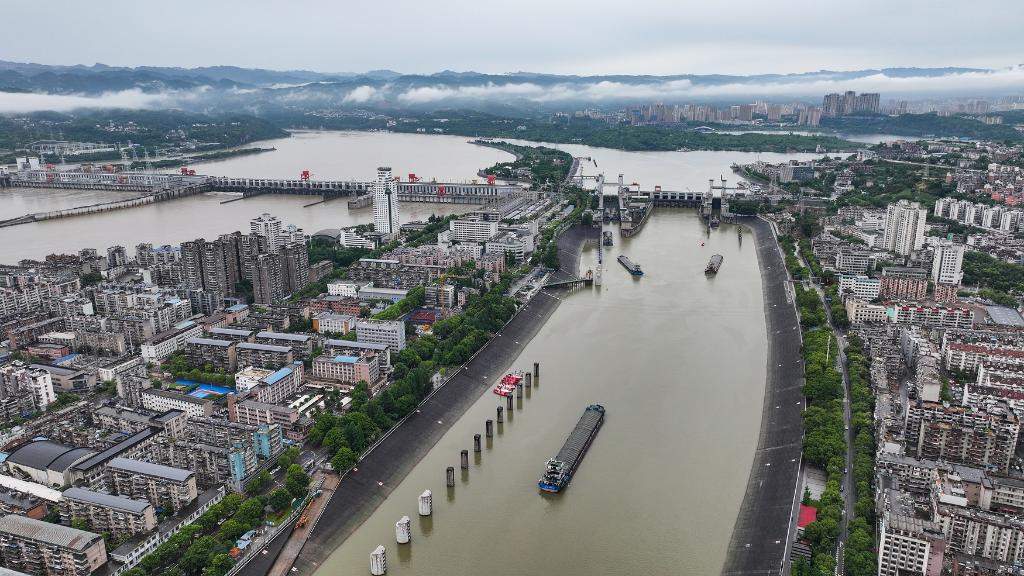 三峡水运新通道:为什么建,要突破哪些难题