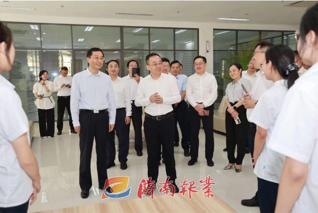 重庆市武隆区党政代表团来济开展“济风武韵·共赴山海”鲁渝协作交流 刘强于海田何庆出席联席会议