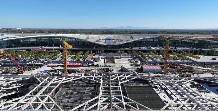 项目强省会｜“上天入地”零距离换乘指日可待！济南机场二期改扩建节点频出