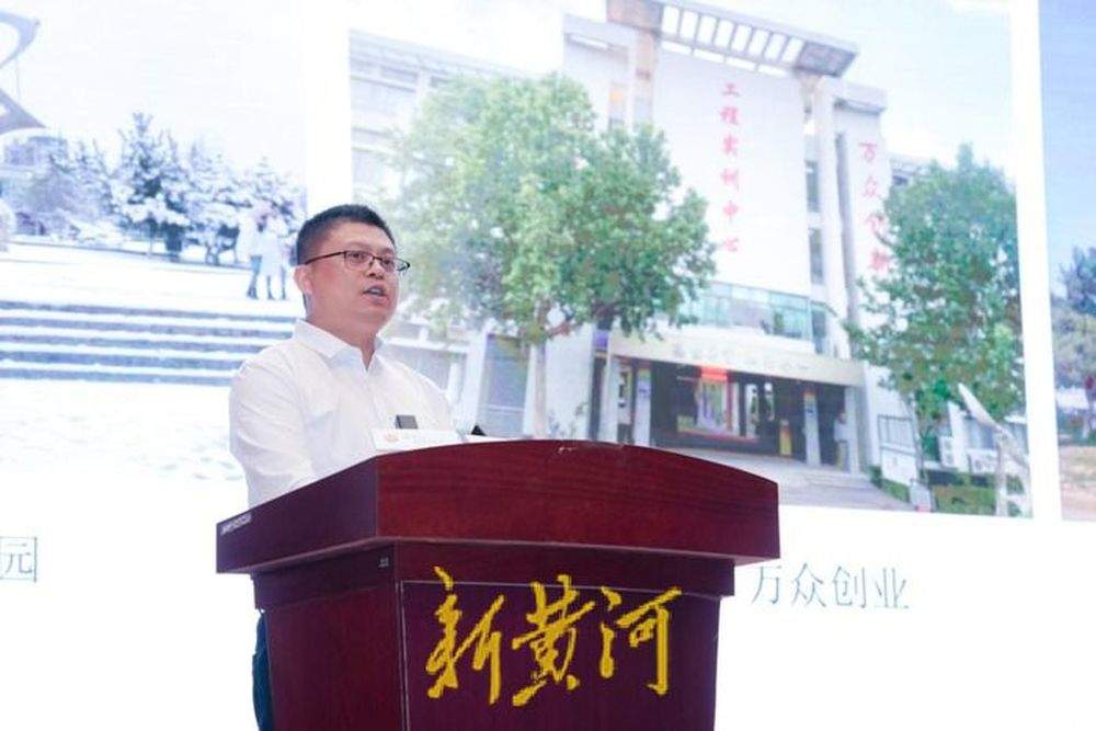 “海右人才驻济高校行”走进济南工程职业技术学院