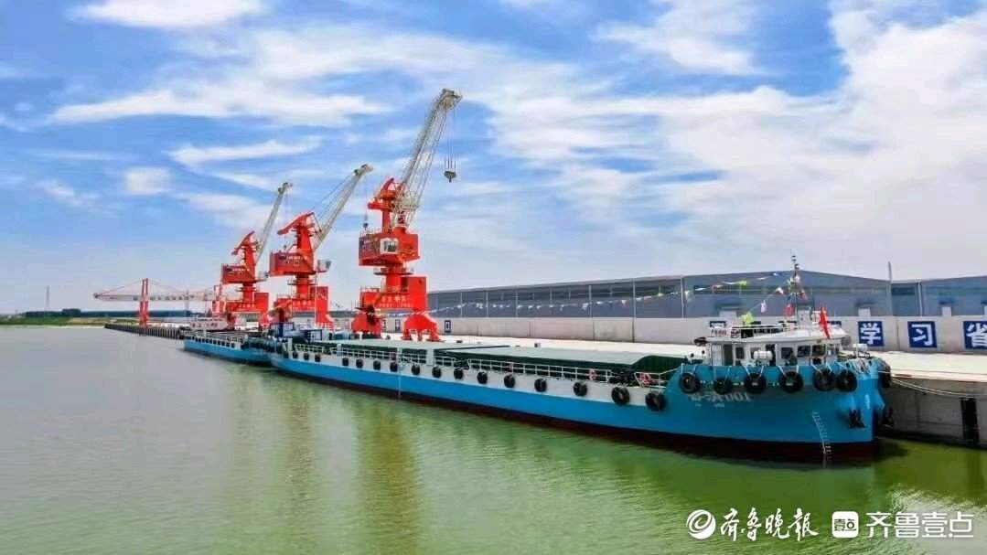 小清河复航以来，济南港累计货物吞吐量超180万吨