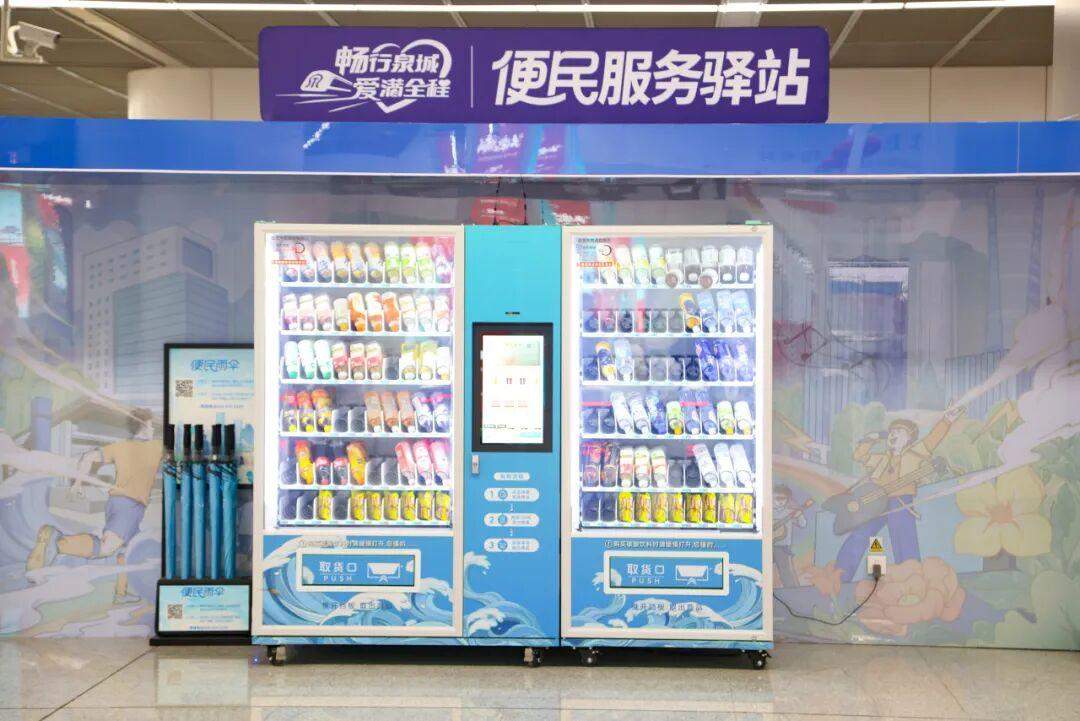 马踏祥云接春风 济南地铁站里年味浓