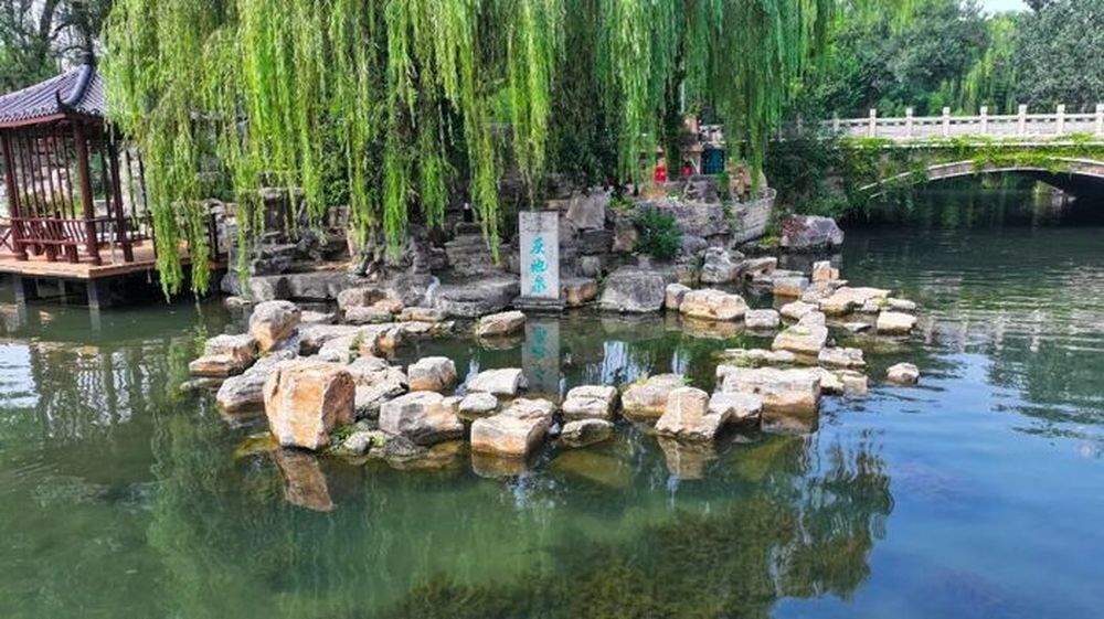 山水沟焕新，济南趵突泉公园旁再添亲水空间