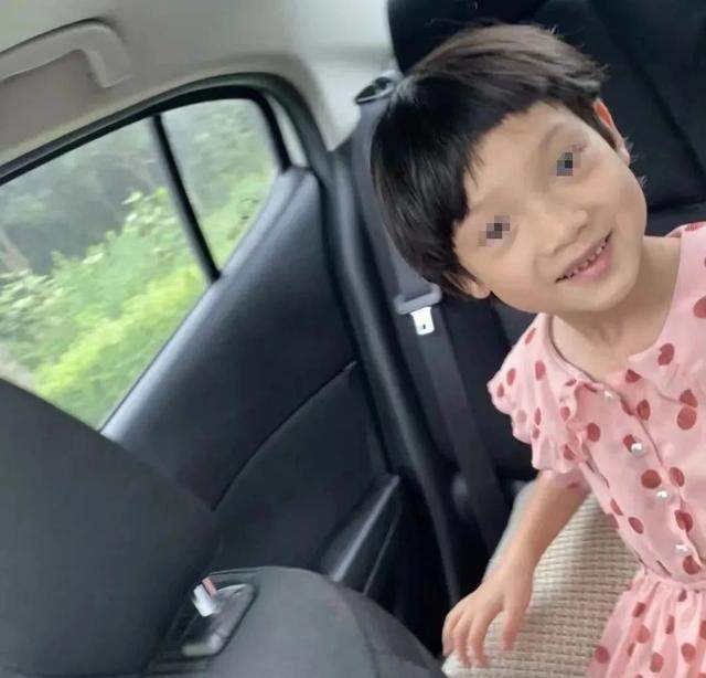 令人心痛!四川俩姐弟失踪17天后发现弟弟遗体 7岁姐姐仍无踪迹