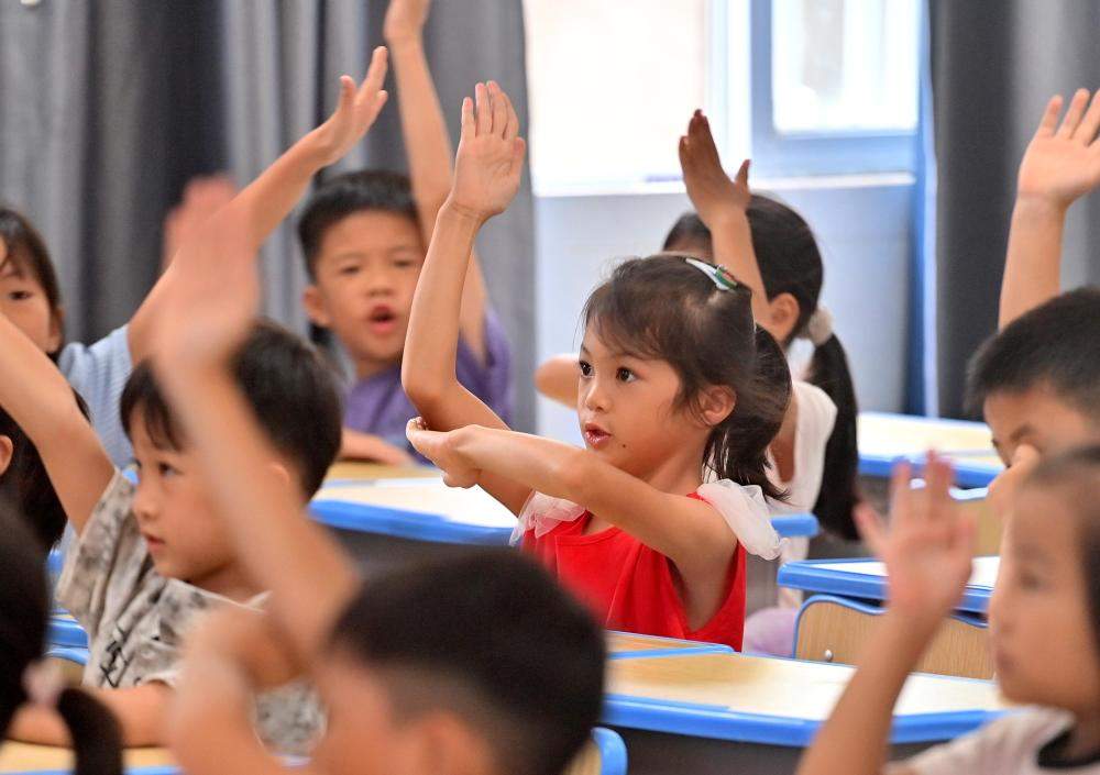 广西横州洪涝灾害受灾学校如期开学