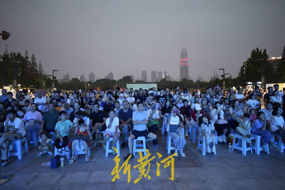 艺术之声点亮初秋夜 “唱享泉城音乐汇”热度持续