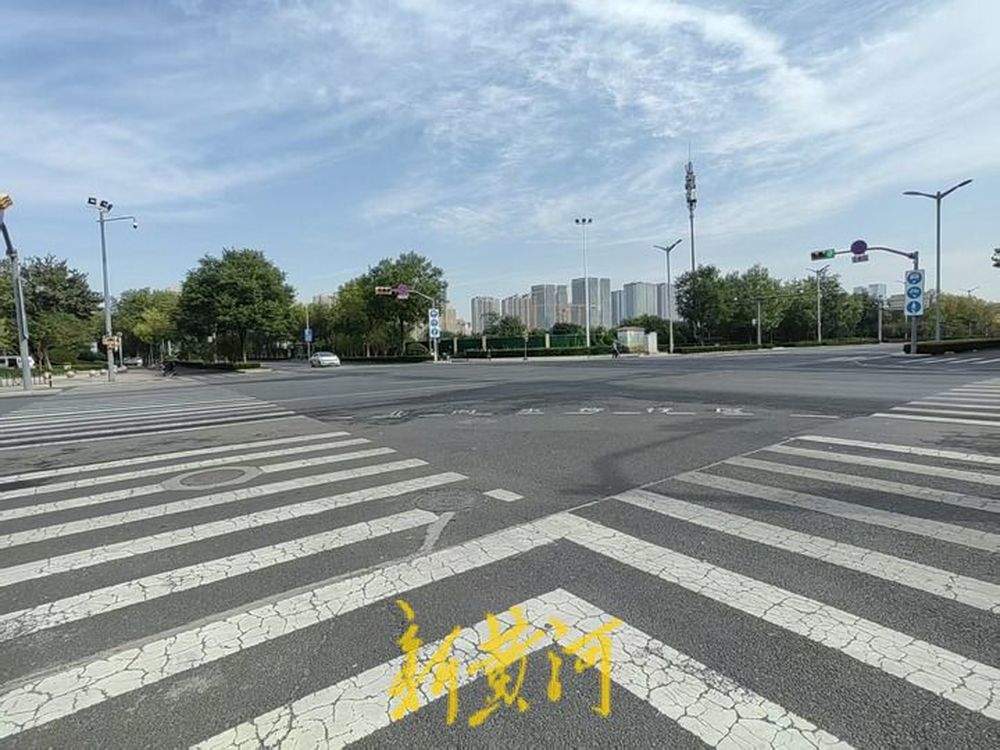 腊山河西路有公交专用道却无公交，济南公交：将调研完善填补线路空白