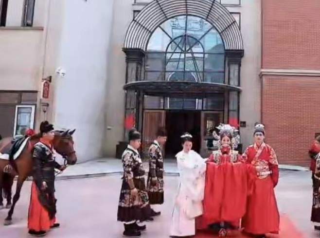 3900余对新人“瘦身”结婚,“五一”济南婚庆火热