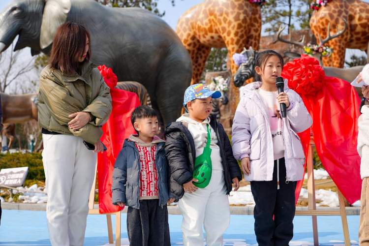 喜讯！济南野生动物世界网红孟加拉虎三胞胎有名字啦！
