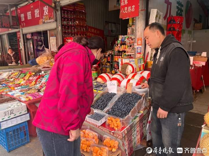 蓝莓“轻奢”变“亲民”，批发商：再有月余，或可降至15元/斤
