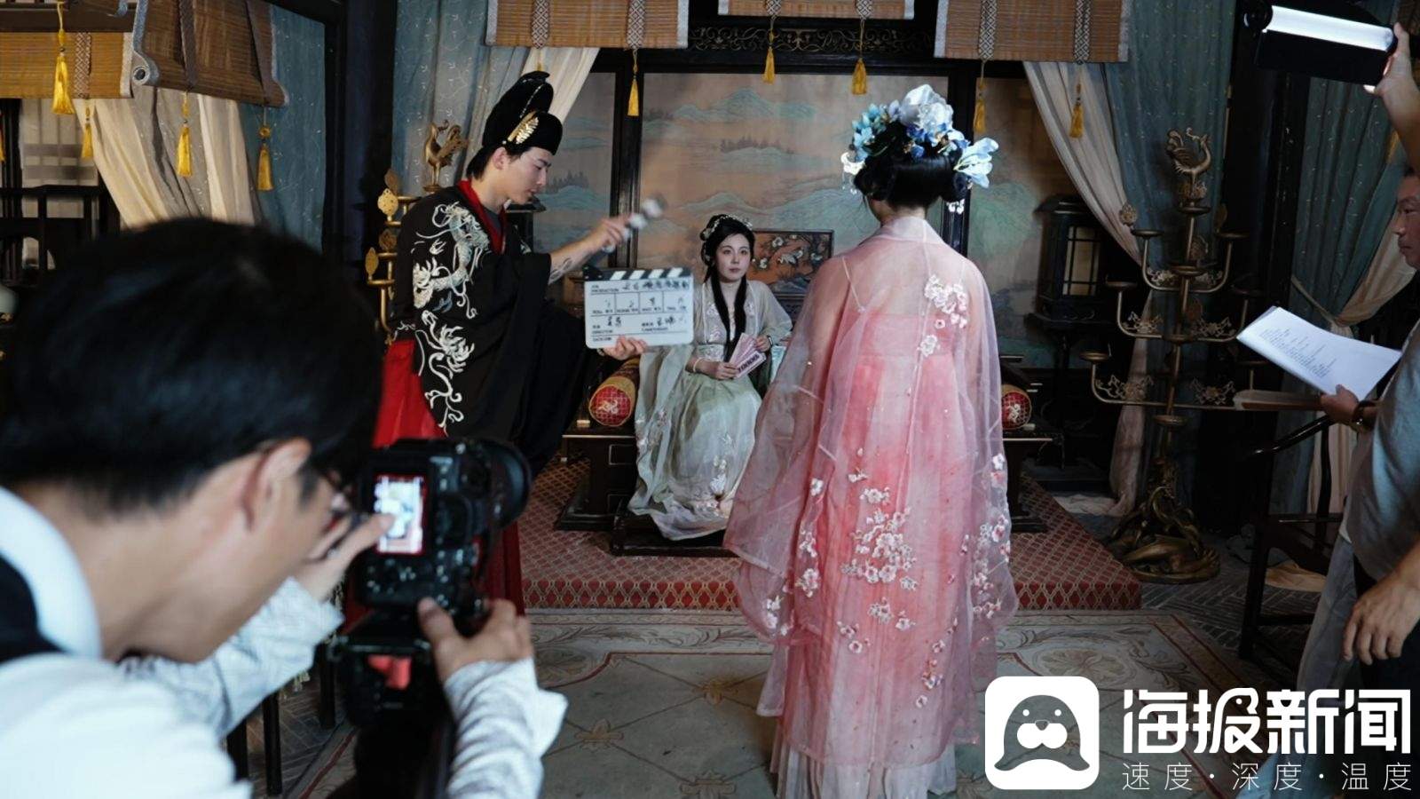 横店定制短剧爆火，记者“带资进组”演了场“打脸爽剧”