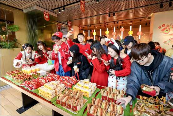 麦当劳“非遗新装”：一场美丽的文化误会与共赢探索