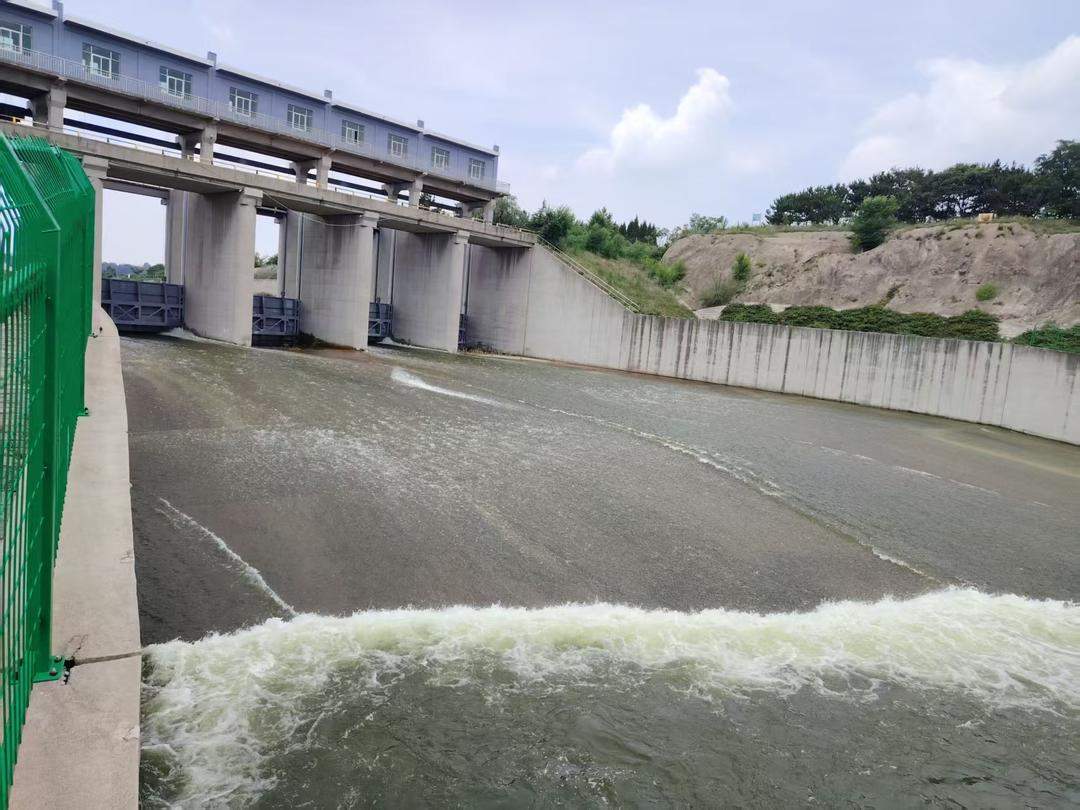 防汛探一线丨风雨来临前的“赛跑”——一场争分夺秒的水库调度战