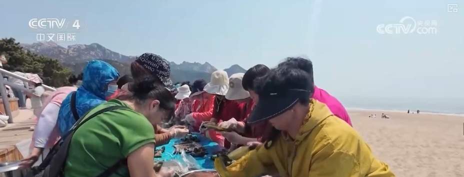 赛龙舟、吃粽子、佩香囊……多彩民俗迎端午 传统文化共传承