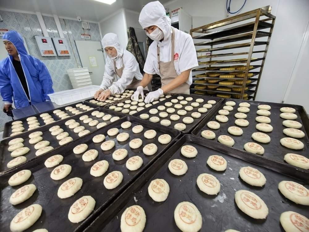 把临沂炒鸡融进月饼！五代糕点传承人解锁本土新风味