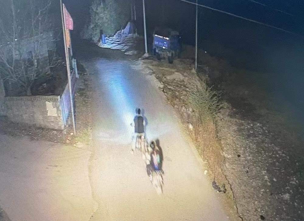 研判10小时，只为这2秒！