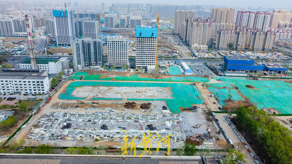 小鸭工业园北侧部分厂房启动拆除