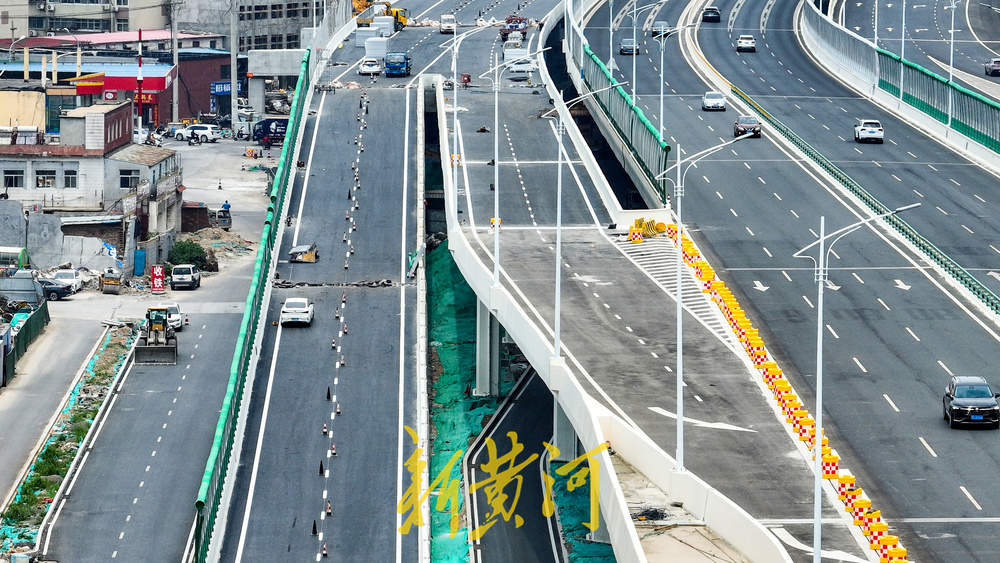 济南黄河公路大桥扩建工程 左集散道桥实现主体桥梁贯通