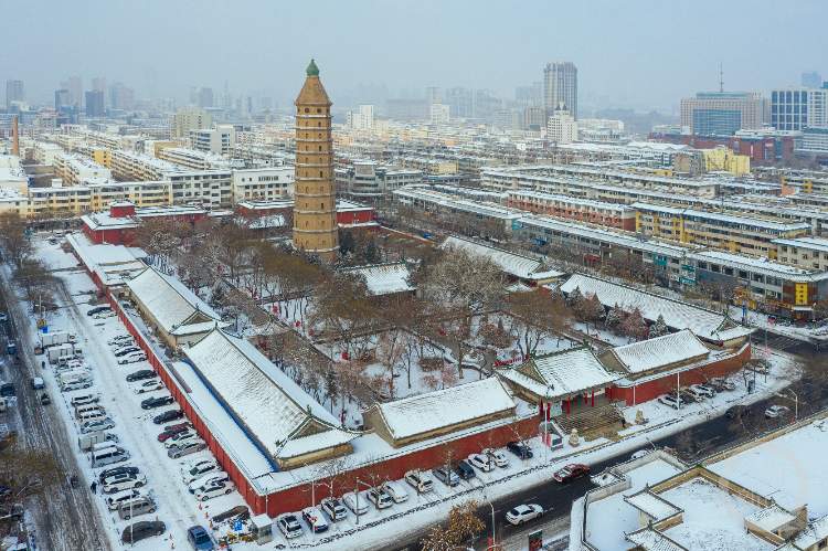 银川承天寺塔塔尖因地震受损？景区：将修复