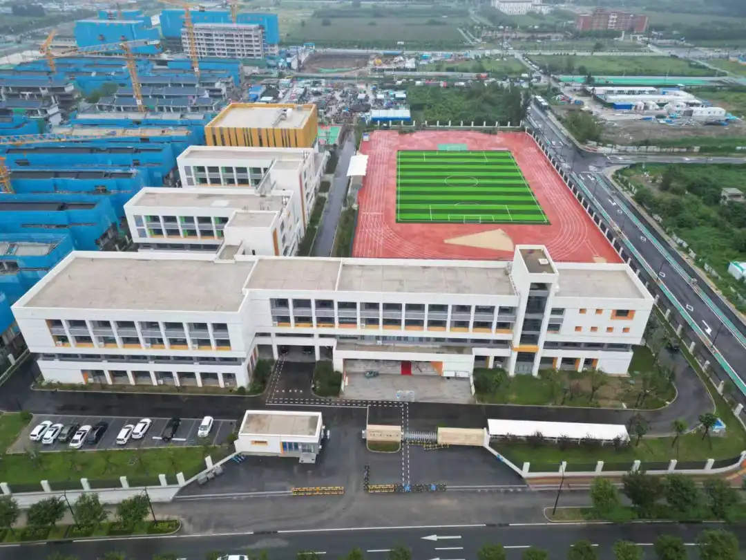 今秋，济南37所新改扩建中小学、幼儿园惊艳亮相