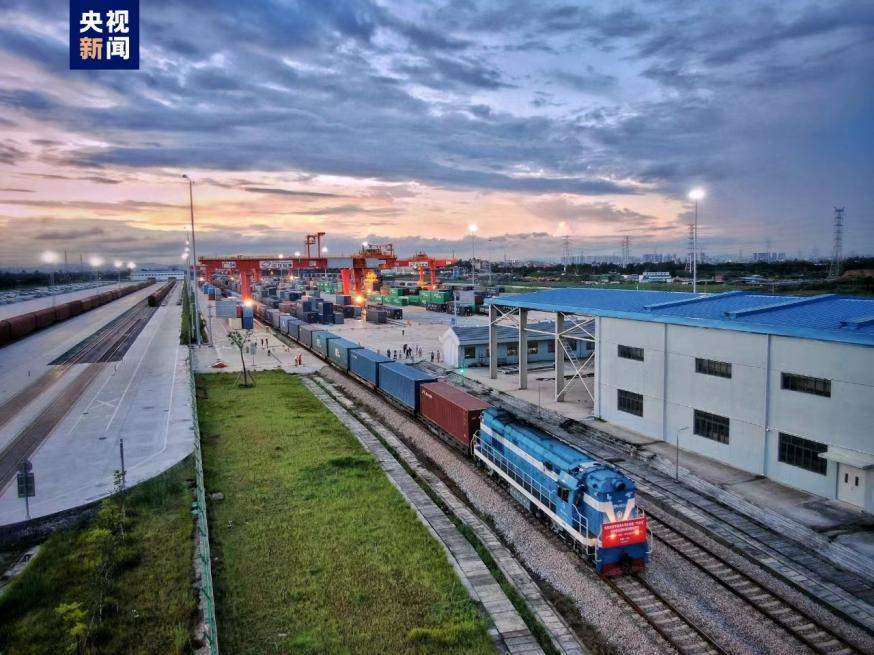 【讲习所·中国与世界】推进中吉乌铁路建设，习近平特别强调“高质量”