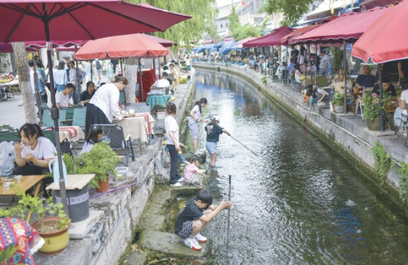 济南跻身全国周边游八强 避暑玩水成新宠