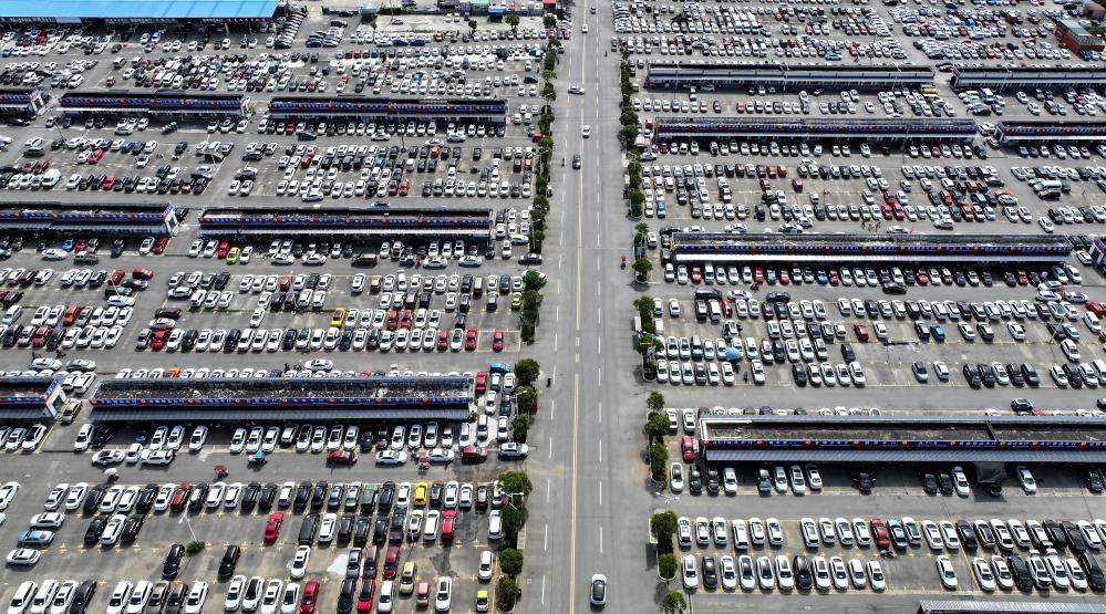 汽车消费“隐形门槛”逐步破除 买车用车能否更轻松？