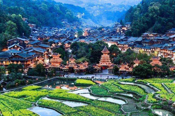 习近平主席新年贺词激励人民跃马扬鞭把宏伟愿景变成美好现实