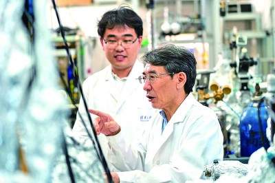 薛其坤: 把不通的路走通