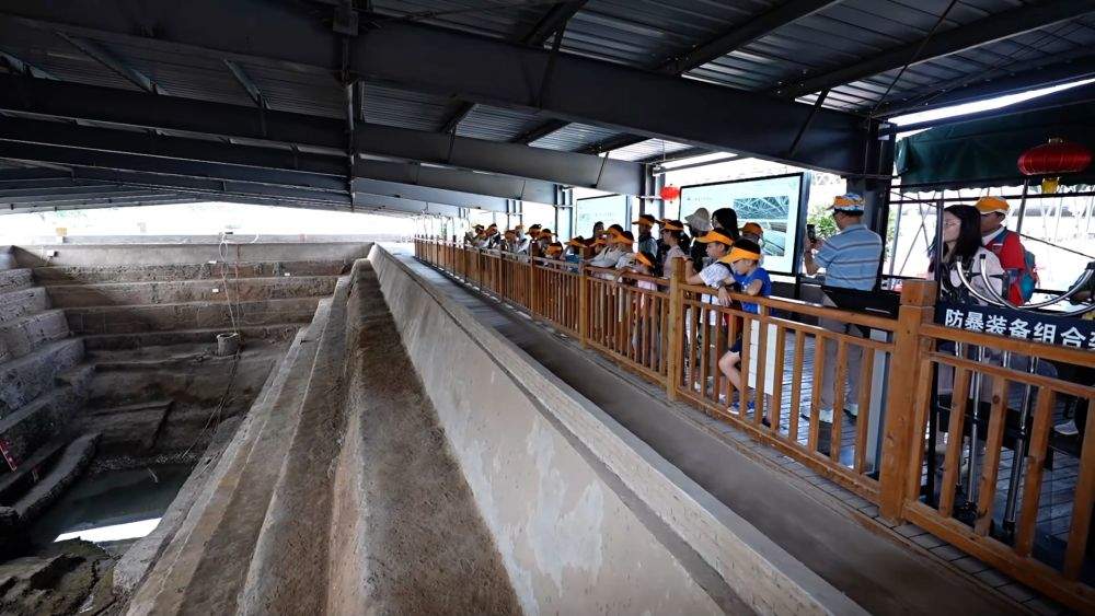 暑期经济多点开花：文化消费、避暑经济、研学热潮共燃夏日活力