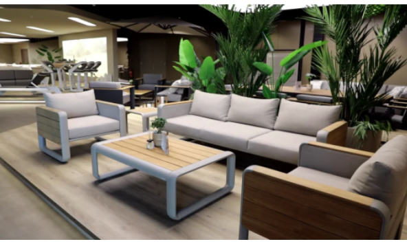 悍高集团荷兰旗舰店焕新升级，演绎户外生活新美学