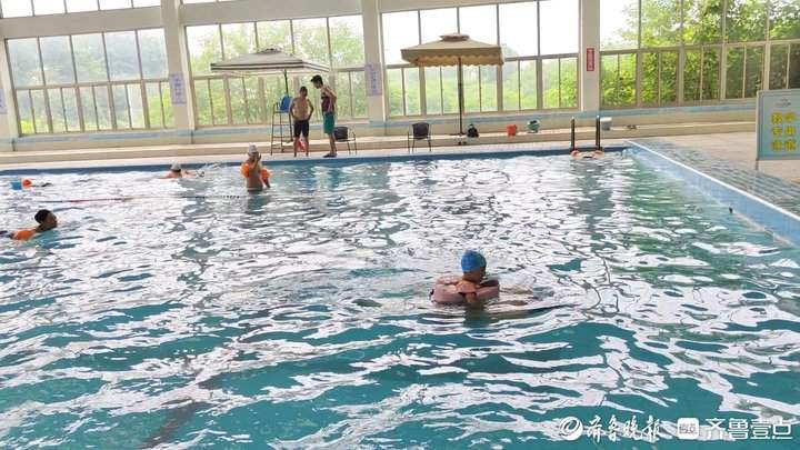 夏日觅清凉,暑期济南游泳场馆迎来“畅泳热”