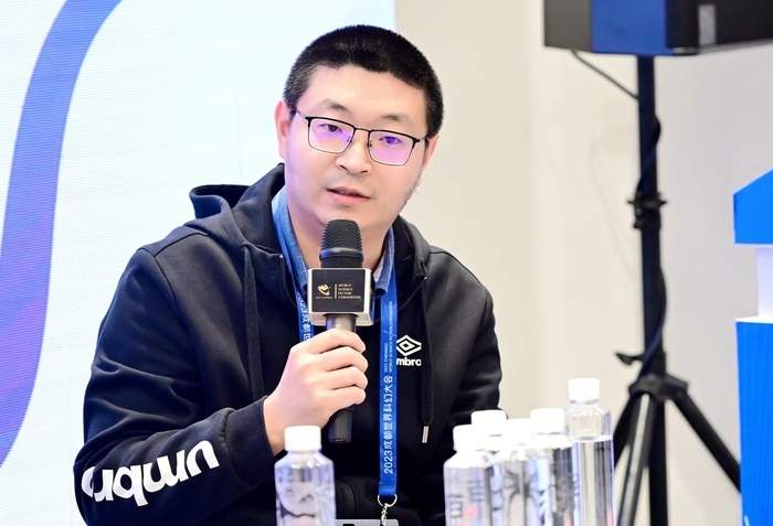 用村上春树的笔调写科幻，济南作家钛艺的写作之路