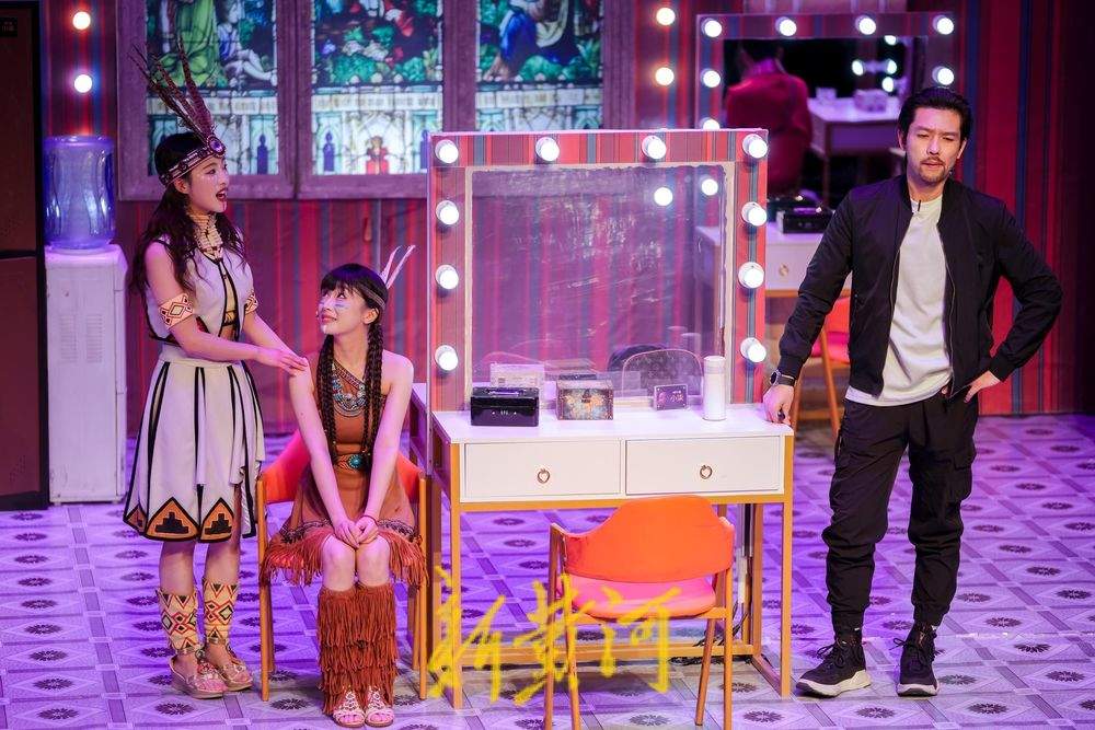 悬疑戏剧《切西娅》惊艳上演，泉城观众沉浸式体验“剧院版罗生门”