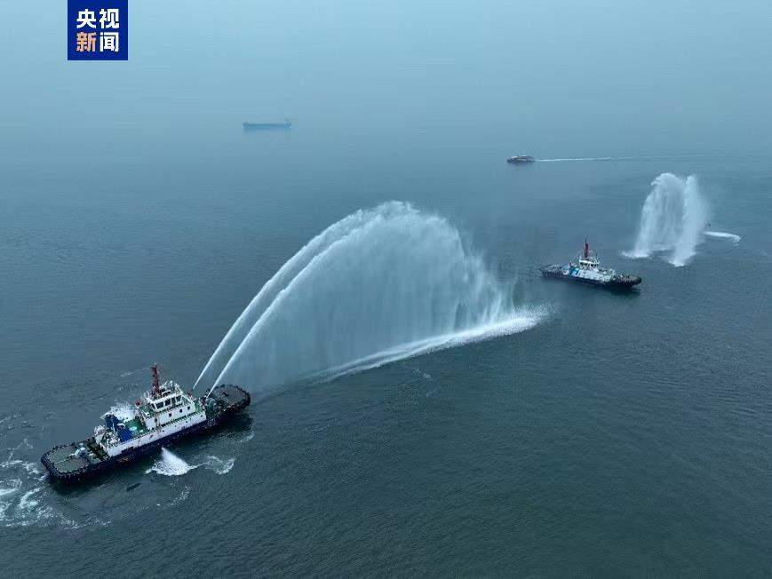 全国首艘氢电拖轮在青岛港入列 填补多项国内空白