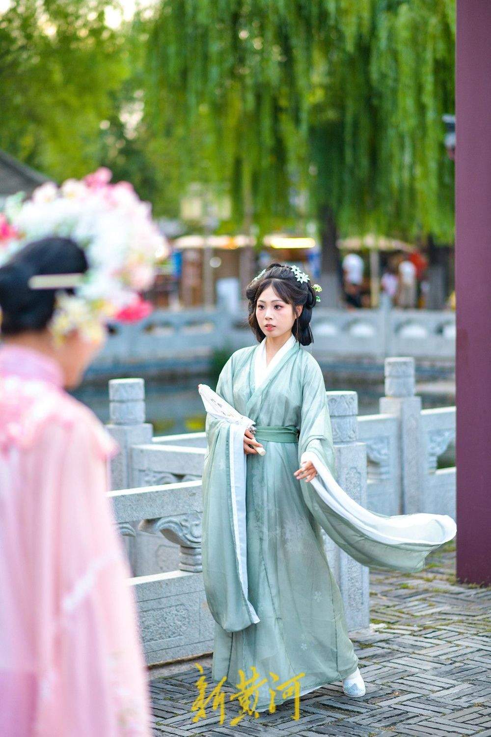 旅游产品价格回落，泉城赏秋错峰游快速升温