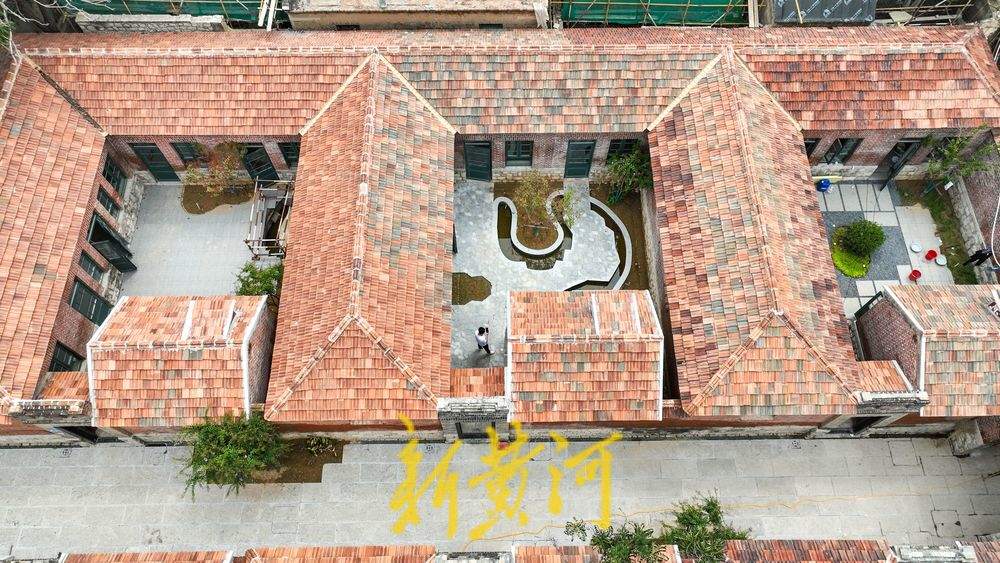 济南一老居民楼变身观景台，可俯瞰上新街新貌