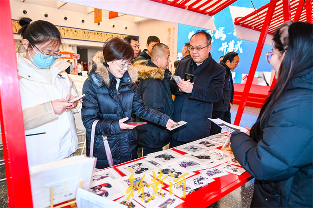 韩美林艺术馆开馆一周年，文创市集推动艺术融入生活