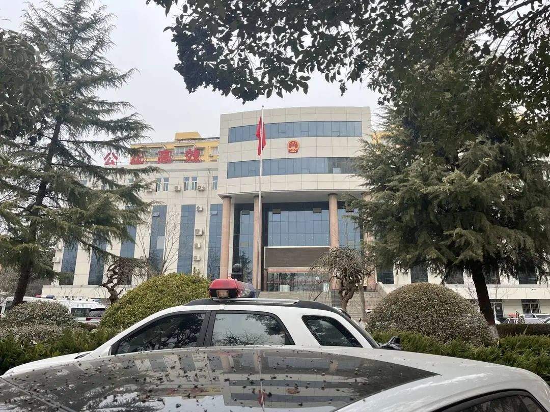 ​男子灌面汤呛死妻子案今日开庭，曾将妻子拖入锅中！家属发声