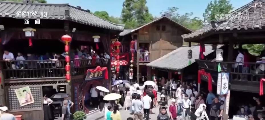 飙升120%!“数”读“五一”假期出行与消费新亮点