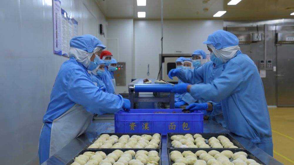 新华视点｜小产业撬动大经济 特色产业闯出富民路