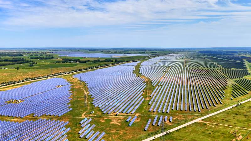 找准“棋眼”，小城谋大业