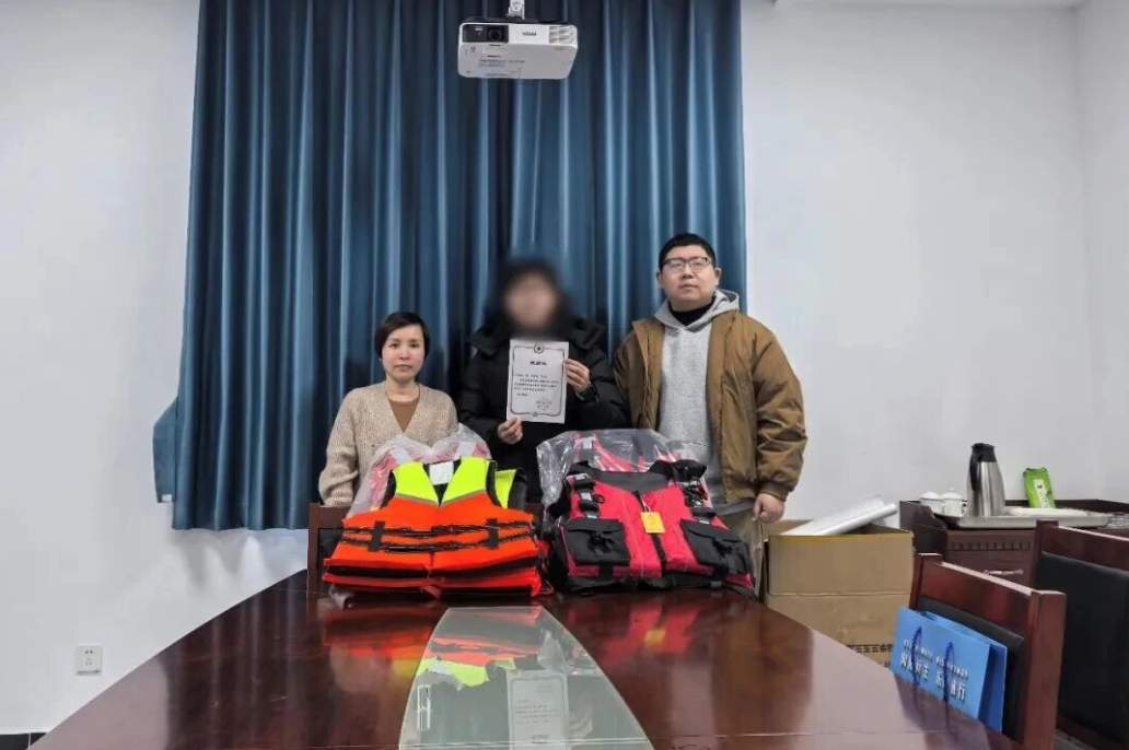 北京首例！“驴友”登山受困被追责 用280件救生衣抵扣救援费用