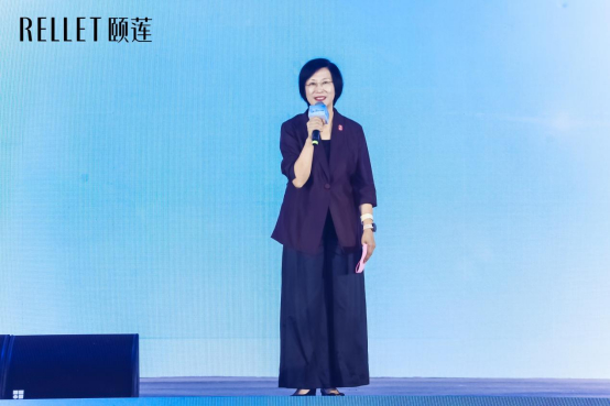 【中国高保湿 世界玻尿酸】颐莲高保湿喷雾节启幕，中国玻尿酸护肤迈入“标准引领”新时代